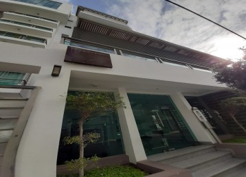 Hermoso y moderno apartamento en venta en la zona metropolitana