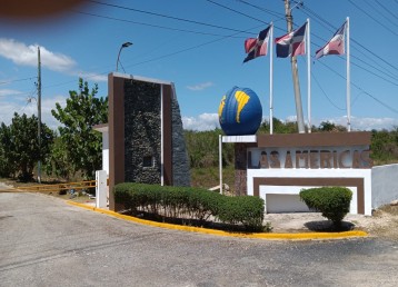 Solares en el Residencial Reparto las Américas de  Guayacanes