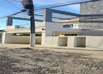 Proyecto de casa duplex en la Autopista de San Isidro.