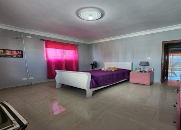 ID:1492  🏢Si buscas vivir en una zona residencial donde se respira paz y tranquilidad, este es el ideal para ti.