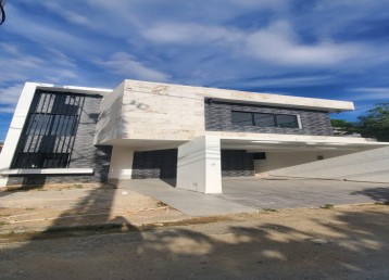 Casa lista con fachada moderna