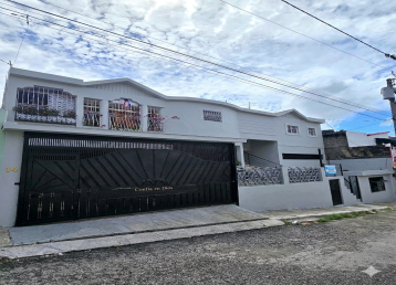 Casa Unifamiliar